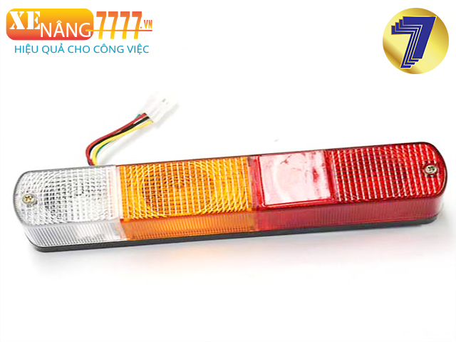 cụm đèn sau xe nâng tcm