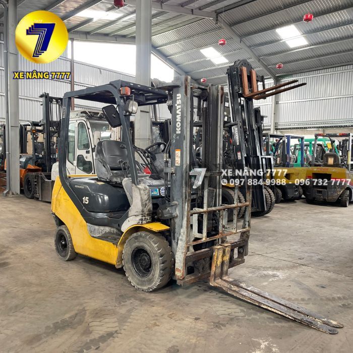 Xe nâng dầu 1.5 tấn KOMATSU FD15C-20 - Ảnh 6