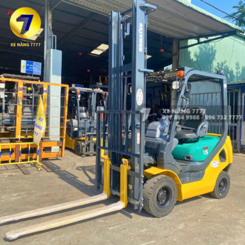 Xe nâng dầu 1.5 tấn KOMATSU FD15C-20
