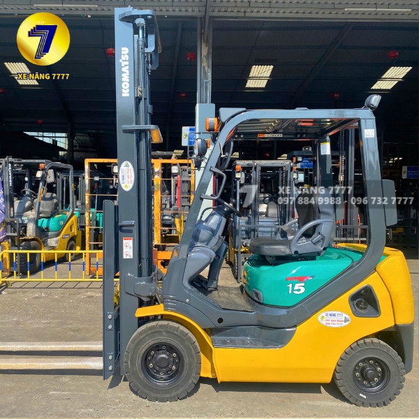 Xe nâng dầu 1.5 tấn KOMATSU FD15C-20 - Ảnh 2