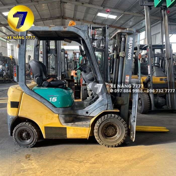 Xe nâng dầu 1.5 tấn KOMATSU FD15LT-18 - Ảnh 2