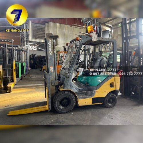 Xe nâng dầu 1.5 tấn KOMATSU FD15LT-18