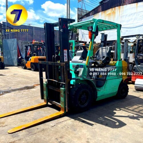Xe nâng dầu 2 tấn MITSUBISHI FDE20T
