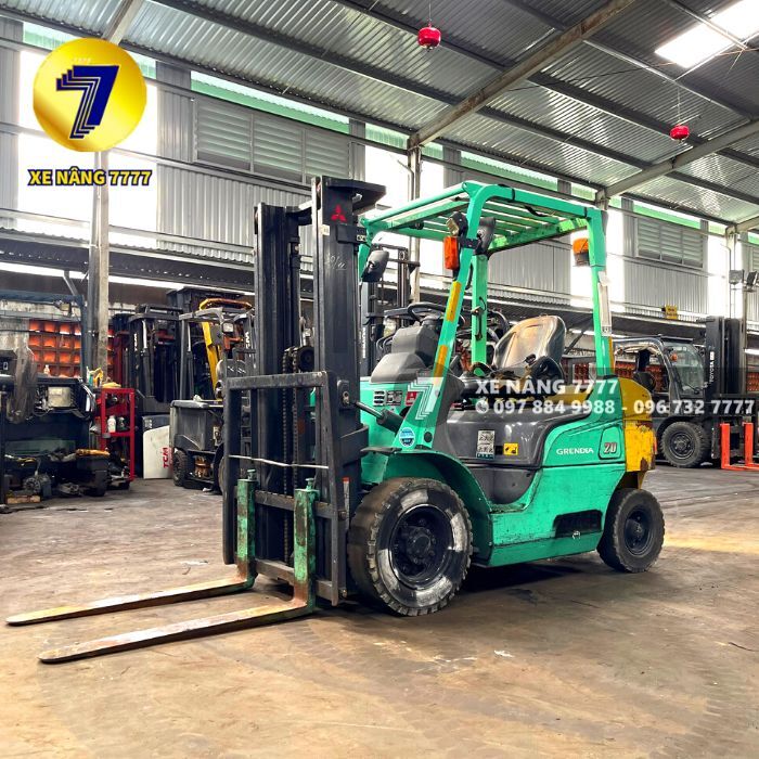 Xe nâng dầu 2 tấn MITSUBISHI FDE20T