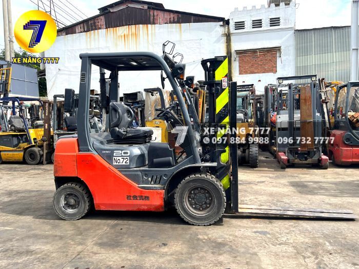 Xe nâng dầu 2 tấn TOYOTA 02-8FD20 - Ảnh 3