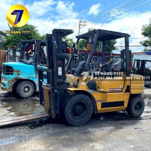 Xe nâng dầu 3 tấn MITSUBISHI FD30D