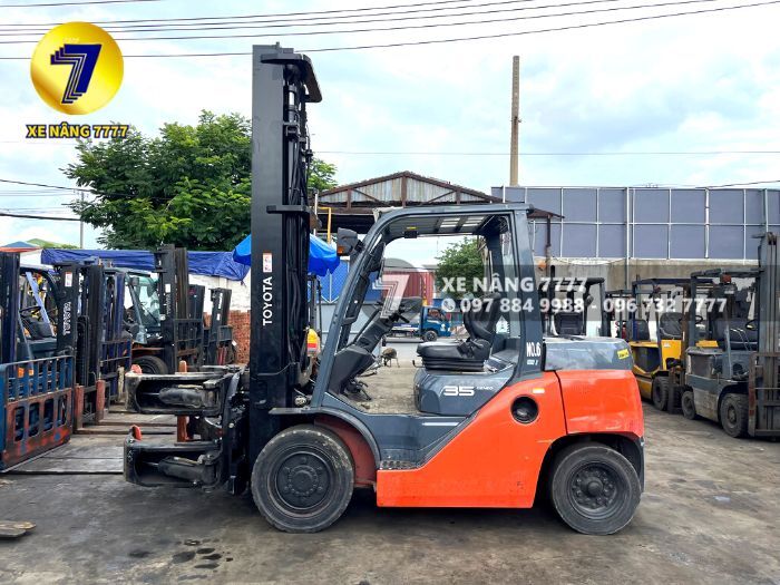 Xe nâng dầu 3.5 tấn TOYOTA 8FD35 - Ảnh 2