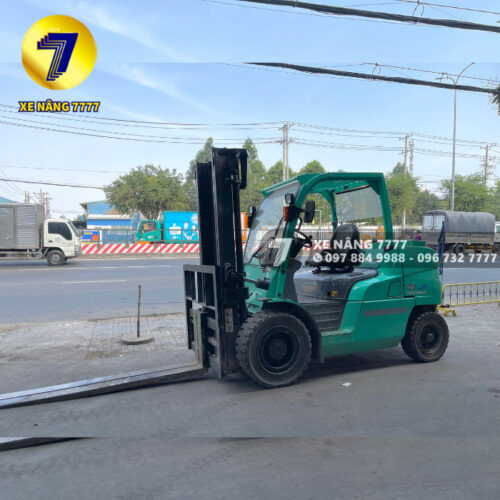 Xe nâng dầu 4 tấn MITSUBISHI FDE40NT