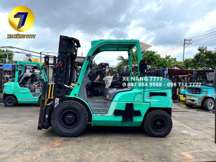 Xe nâng dầu 4.5 tấn MITSUBISHI FD45NT - Ảnh 2