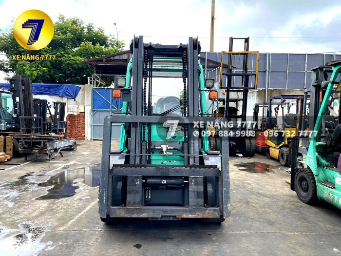 Xe nâng dầu 4.5 tấn MITSUBISHI FD45NT - Ảnh 5