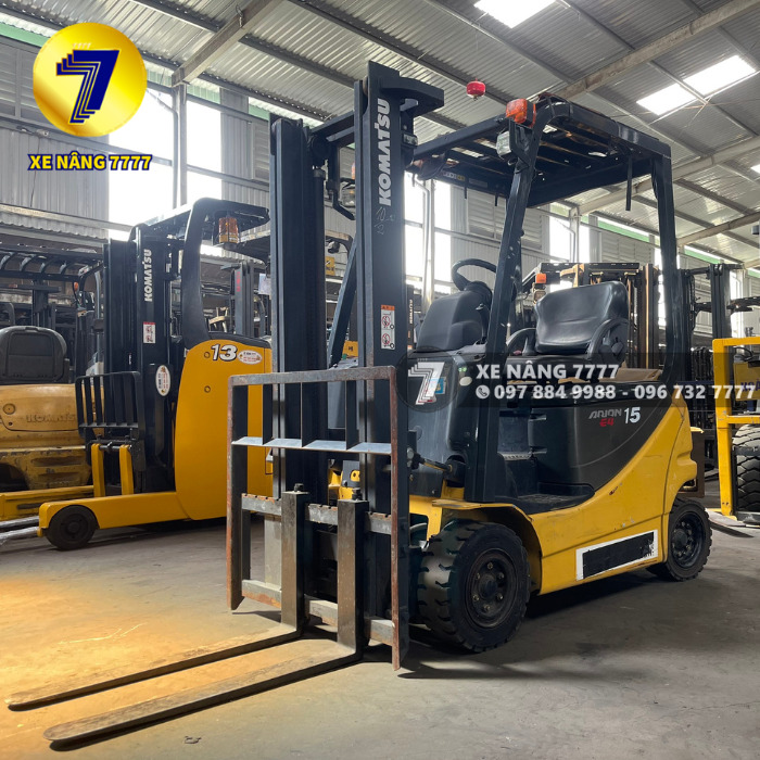 Xe nâng điện ngồi lái 1.5 tấn KOMATSU FB15-12