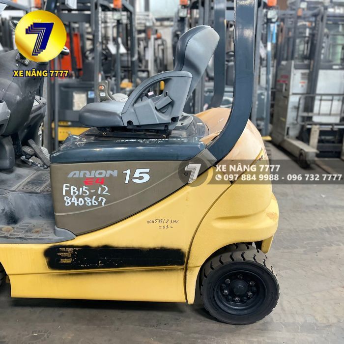 Xe nâng điện ngồi lái 1.5 tấn KOMATSU FB15-12 - Ảnh 5