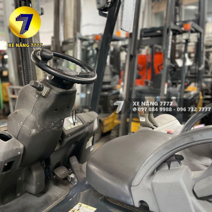 Xe nâng điện ngồi lái 1.5 tấn KOMATSU FB15-12 - Ảnh 8