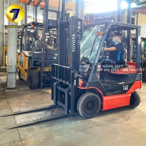 Xe nâng điện ngồi lái 1.5 tấn TOYOTA 8FBL15