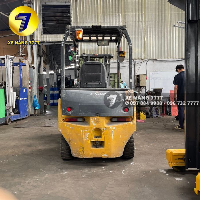 Xe nâng điện ngồi lái 2.5 tấn KOMATSU FE25-1 - Ảnh 5