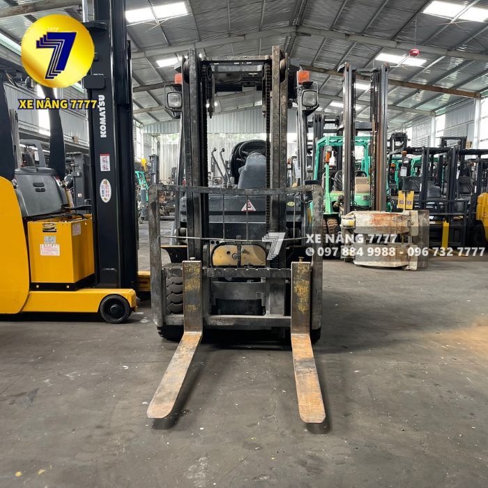 Xe nâng điện ngồi lái 2.5 tấn KOMATSU FE25-1 - Ảnh 6