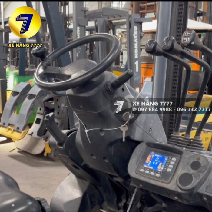 Xe nâng điện ngồi lái 2.5 tấn KOMATSU FE25-1 - Ảnh 2