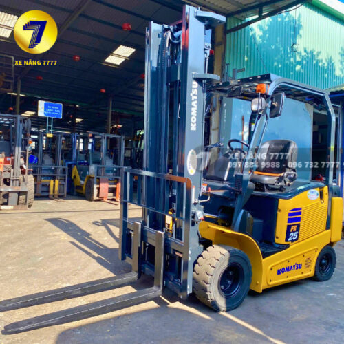 Xe nâng điện ngồi lái 2.5 tấn KOMATSU FE25-1