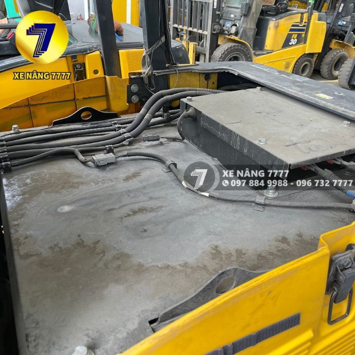 Xe nâng điện ngồi lái 3 tấn KOMATSU FE30-1 - Ảnh 3