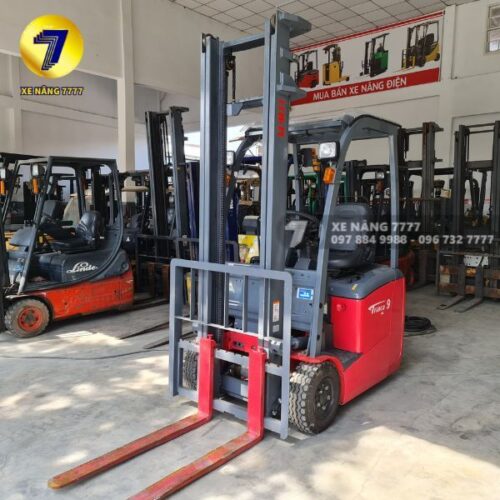 Xe nâng điện ngồi lái 900kg NICHIYU FBT9P-80-400