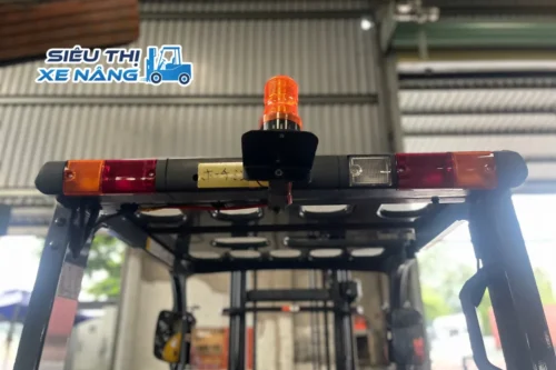 Hệ thống đèn tín hiệu xe nâng