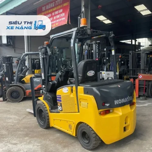 Xe nâng điện ngồi lái 3 tấn KOMATSU FE30-1