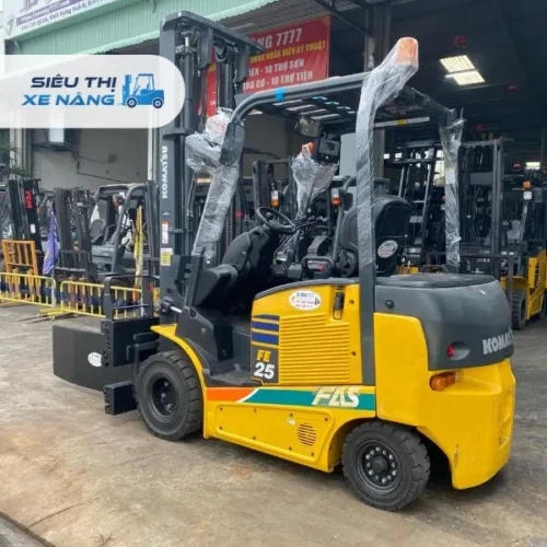 Xe nâng điện ngồi 2.5 tấn KOMATSU FE25-1
