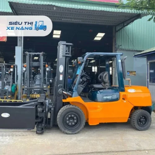 Xe nâng dầu 4 tấn TOYOTA 7FD40