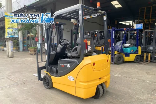 xe nâng điện ngồi 3 bánh và 4 bánh