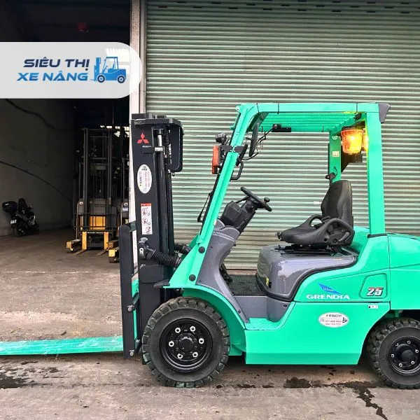 Xe nâng dầu 2.5 tấn MITSUBISHI FDE25T