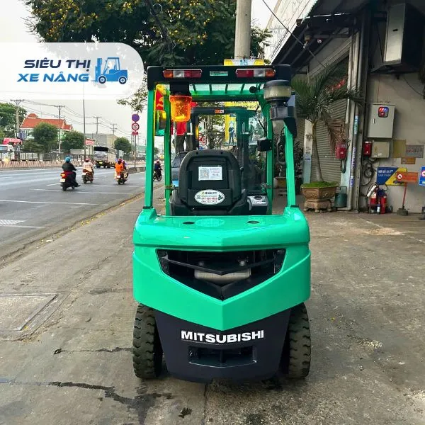Xe nâng dầu 2.5 tấn MITSUBISHI FDE25T