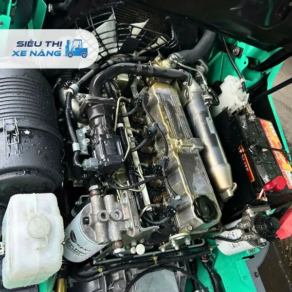 Xe nâng dầu 2.5 tấn MITSUBISHI FDE25T