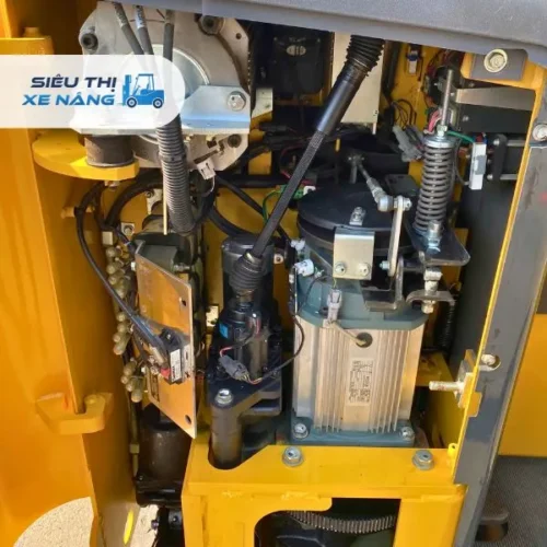 Xe nâng điện đứng lái 1.5 tấn KOMATSU FB15RL-15