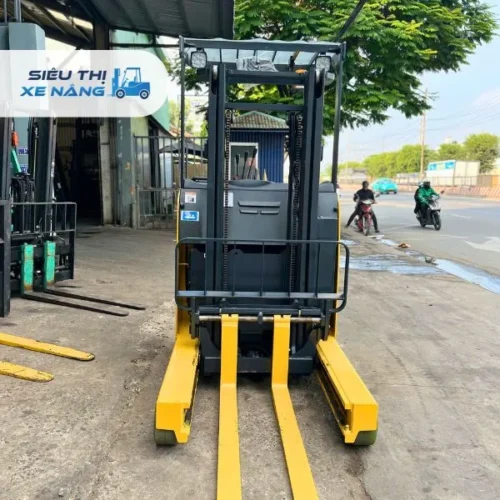 Xe nâng điện đứng lái 1.8 tấn KOMATSU FB18RL-15