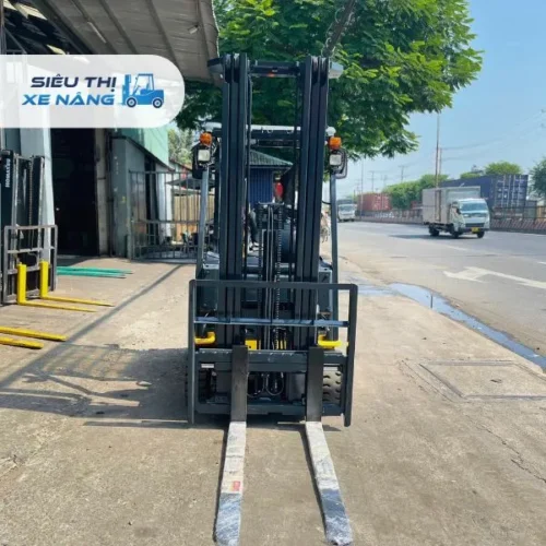 Xe nâng điện ngồi lái 1.5 tấn KOMATSU FB15-12