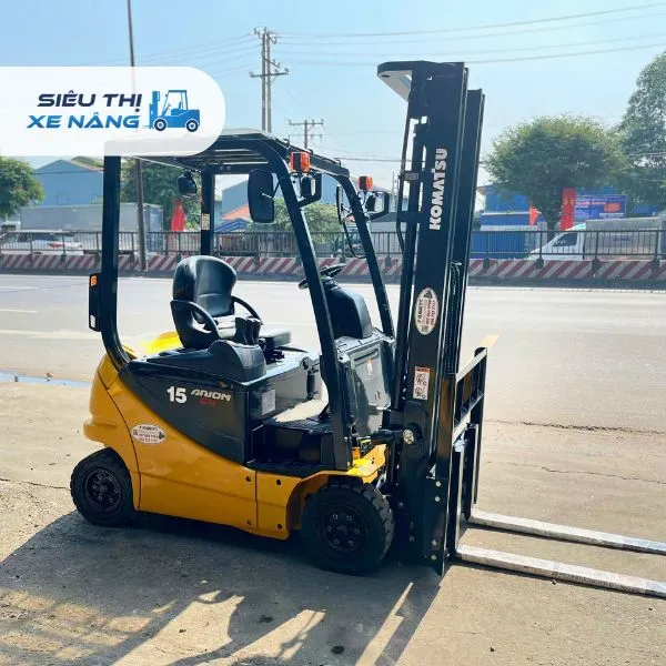 Xe nâng điện ngồi lái 1.5 tấn KOMATSU FB15-12