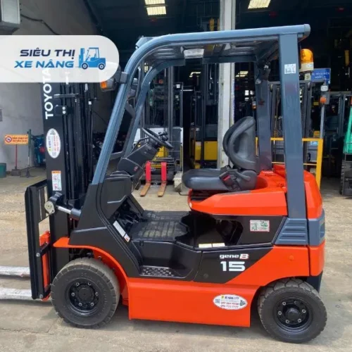 Xe nâng điện ngồi lái 1.5 tấn TOYOTA 8FB15