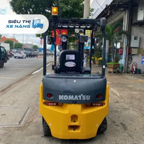 Xe nâng điện ngồi lái 2.5 tấn KOMATSU FE25-1