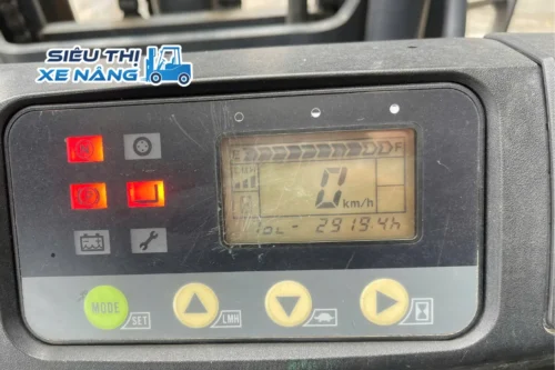 Xe nâng báo lỗi 5004